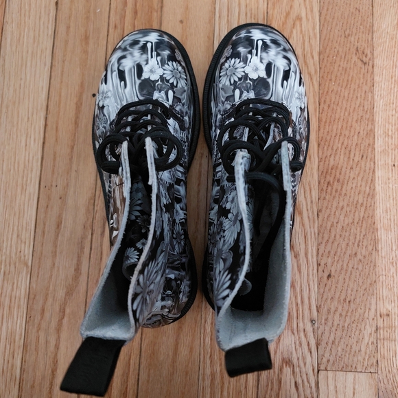 Dr. Martens Pascal Slime Floral Very EUC Size 9 Women's - Picture 9 of 13